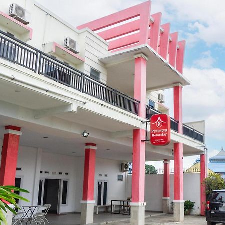 Hotel O Rajabasa Near Universitas Lampung Formerly Hotel Prasetya Bandar Lampung Luaran gambar